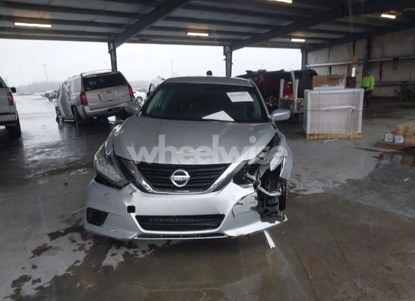 Photo 12 of 2018 Nissan Altima 2.5 S (VIN 1N4AL3APXJC128387)