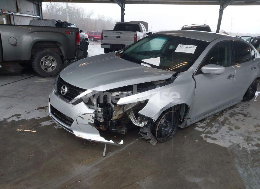 Photo 6 of 2018 Nissan Altima 2.5 S (VIN 1N4AL3APXJC128387)