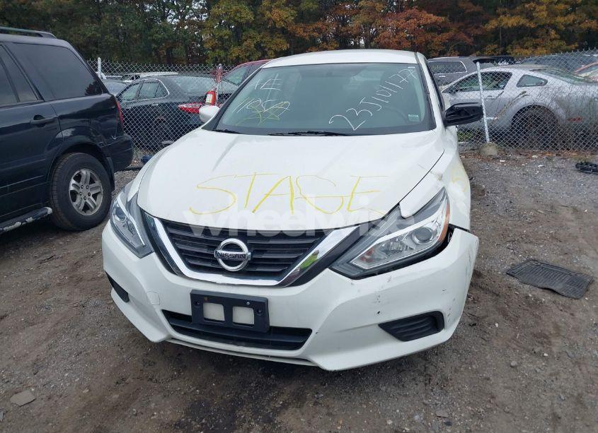 Photo 6 of 2018 Nissan Altima 2.5 S (VIN 1N4AL3APXJC128633)