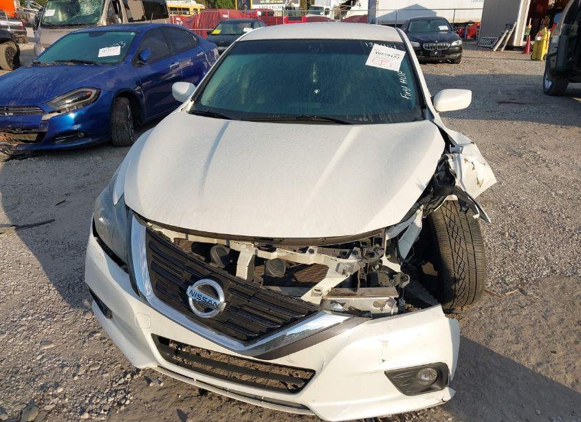 Photo 12 of 2018 Nissan Altima 2.5 SR (VIN 1N4AL3APXJC138451)