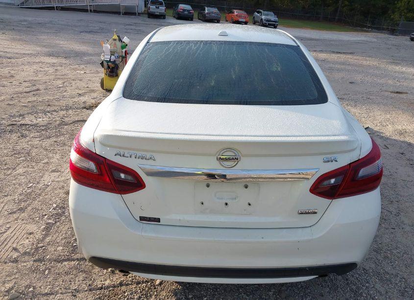 Photo 16 of 2018 Nissan Altima 2.5 SR (VIN 1N4AL3APXJC138451)