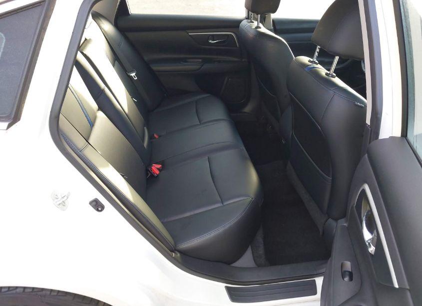 Photo 8 of 2018 Nissan Altima 2.5 SR (VIN 1N4AL3APXJC138451)