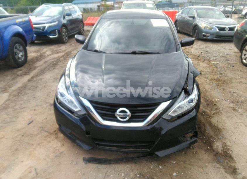 Photo 12 of 2018 Nissan Altima 2.5 S (VIN 1N4AL3APXJC141821)