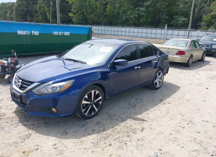 Photo 2 of 2018 Nissan Altima 2.5 SR (VIN 1N4AL3APXJC143357)