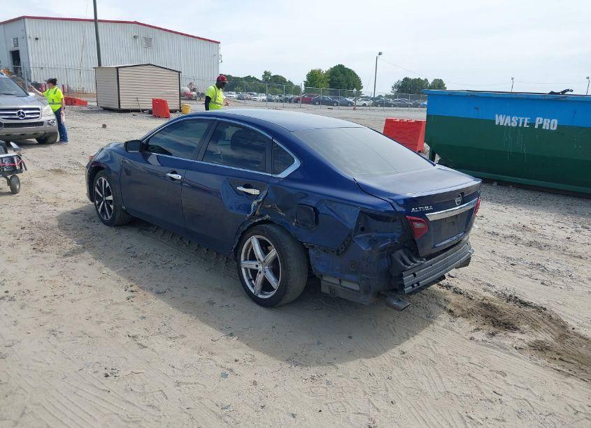 Photo 3 of 2018 Nissan Altima 2.5 SR (VIN 1N4AL3APXJC143357)