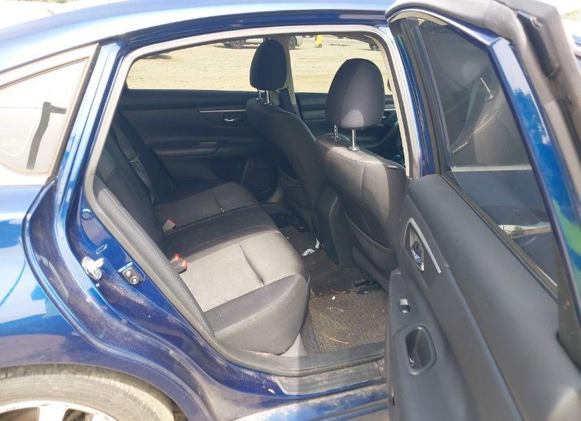 Photo 8 of 2018 Nissan Altima 2.5 SR (VIN 1N4AL3APXJC143357)