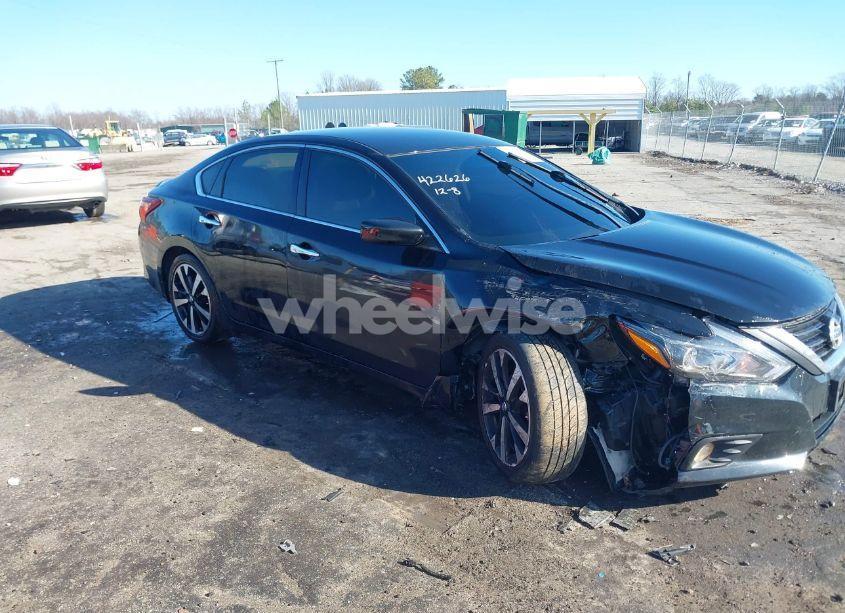 2018 Nissan Altima 2.5 SR (VIN 1N4AL3APXJC147313) main photo