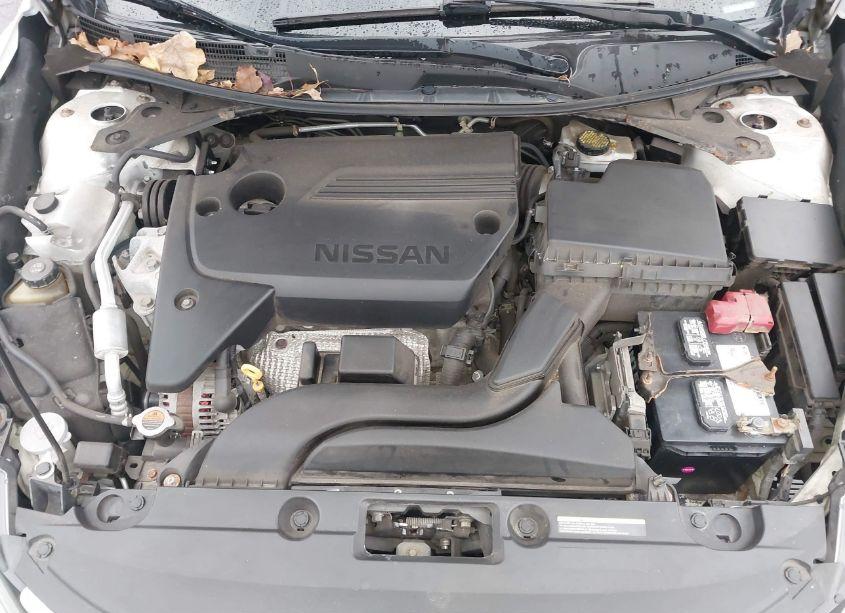 Photo 10 of 2018 Nissan Altima 2.5 SL (VIN 1N4AL3APXJC150079)