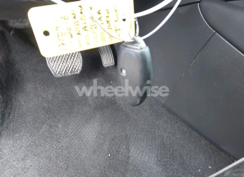 Photo 11 of 2018 Nissan Altima 2.5 SR (VIN 1N4AL3APXJC155282)