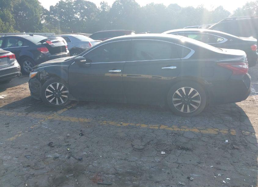 Photo 13 of 2018 Nissan Altima 2.5 SL (VIN 1N4AL3APXJC168520)
