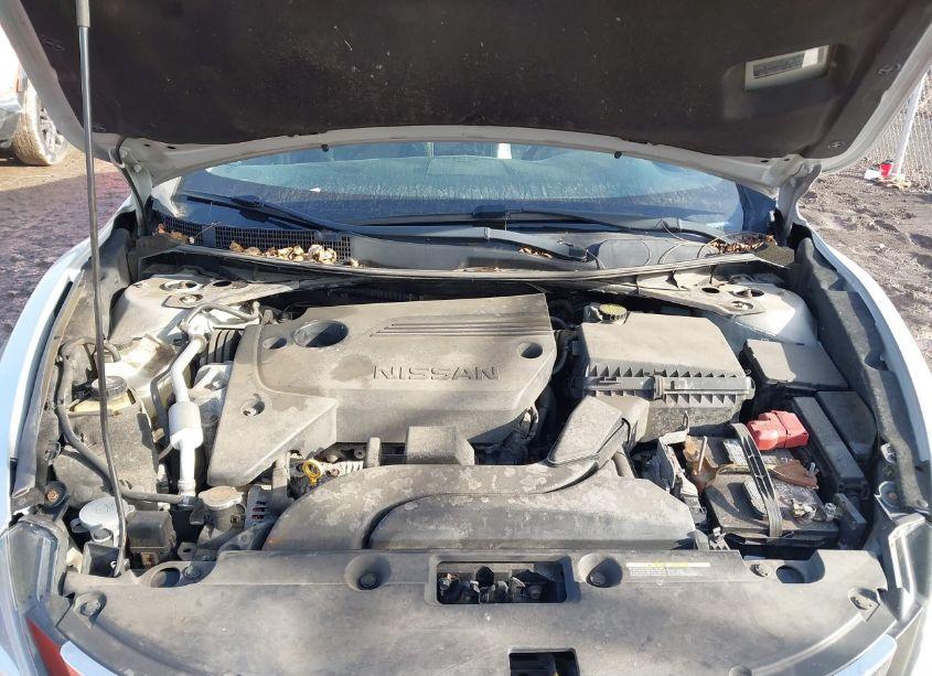 Photo 10 of 2018 Nissan Altima 2.5/S/SV/SL/SR (VIN 1N4AL3APXJC173524)