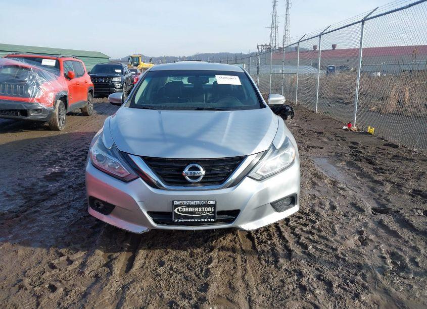 Photo 12 of 2018 Nissan Altima 2.5/S/SV/SL/SR (VIN 1N4AL3APXJC173524)