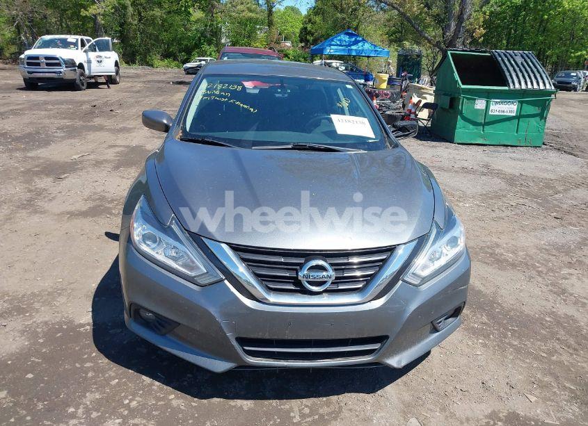 Photo 12 of 2018 Nissan Altima 2.5 SV (VIN 1N4AL3APXJC178352)