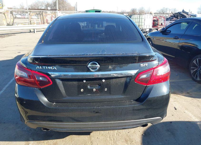 Photo 16 of 2018 Nissan Altima 2.5 SR (VIN 1N4AL3APXJC182398)