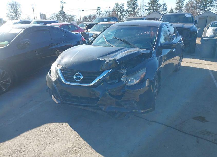 Photo 6 of 2018 Nissan Altima 2.5 SR (VIN 1N4AL3APXJC182398)