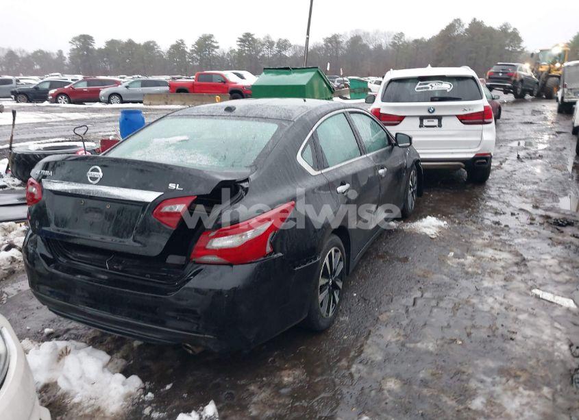 Photo 4 of 2018 Nissan Altima 2.5 SL (VIN 1N4AL3APXJC189349)