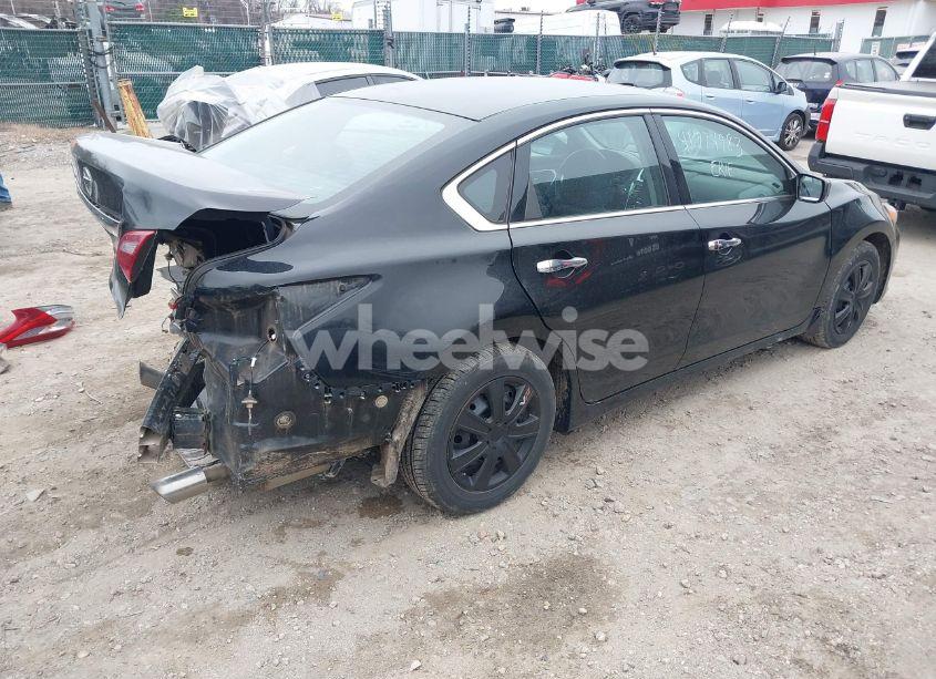 Photo 4 of 2018 Nissan Altima 2.5 S (VIN 1N4AL3APXJC189710)