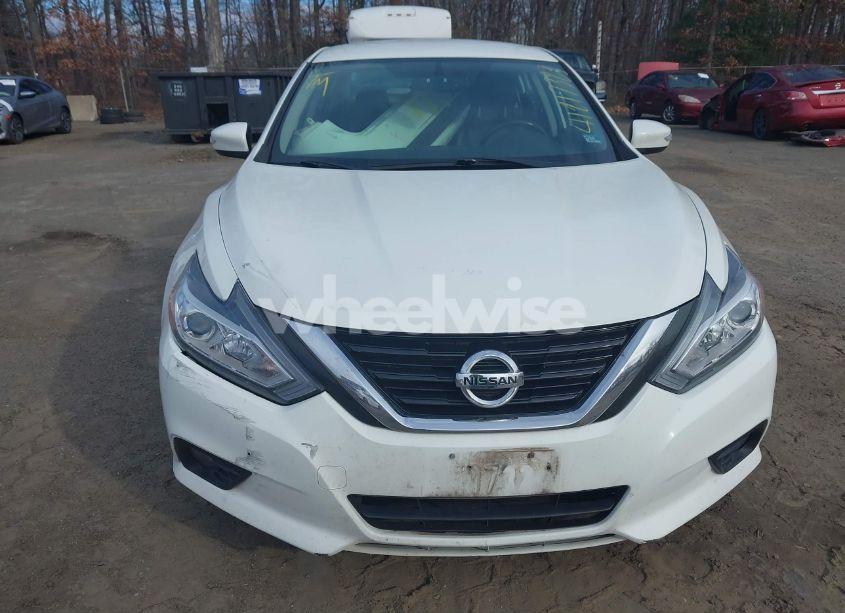 Photo 13 of 2018 Nissan Altima 2.5 SL (VIN 1N4AL3APXJC211141)