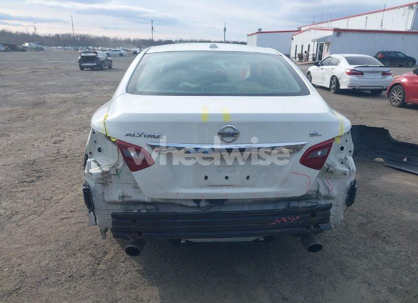 Photo 17 of 2018 Nissan Altima 2.5 SL (VIN 1N4AL3APXJC211141)