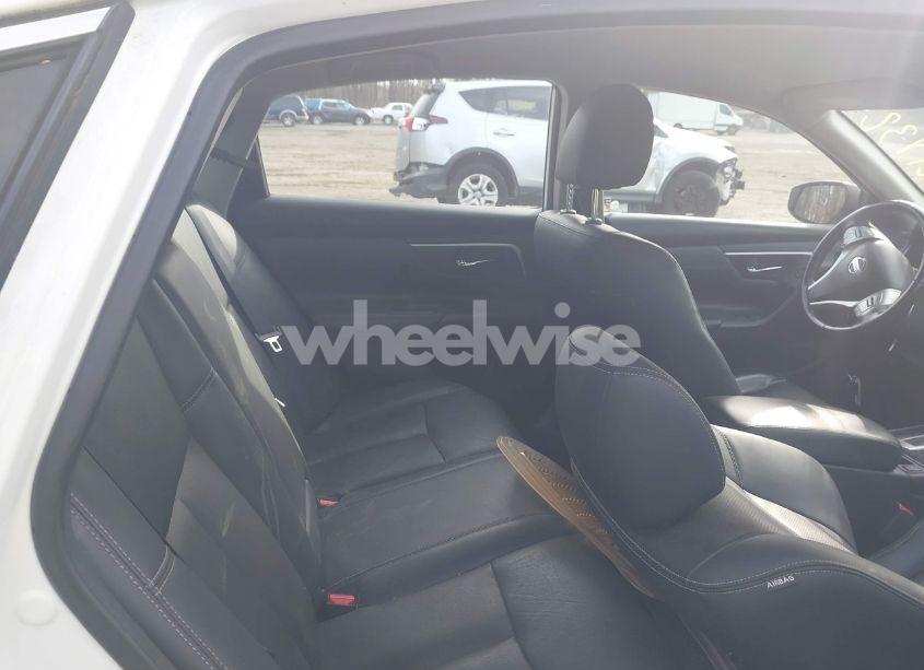 Photo 8 of 2018 Nissan Altima 2.5 SL (VIN 1N4AL3APXJC211141)