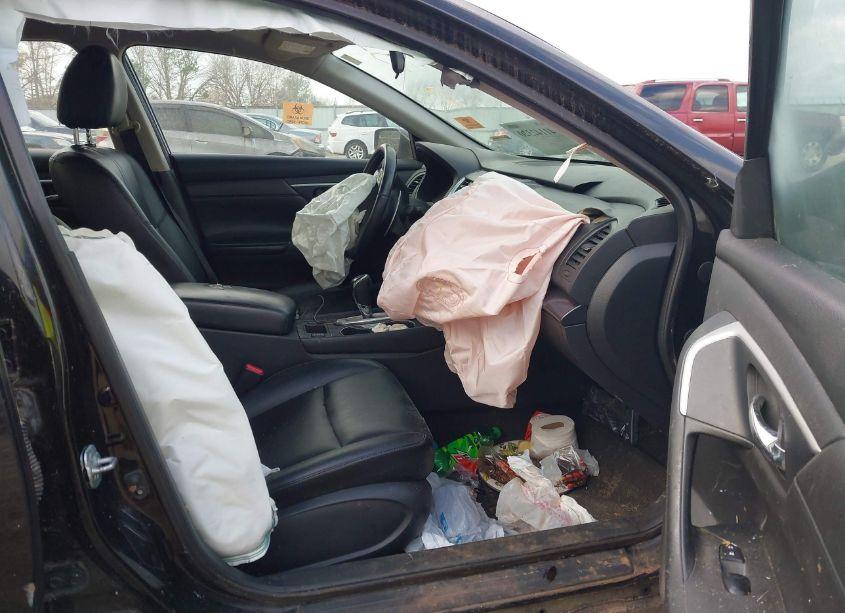 Photo 5 of 2018 Nissan Altima 2.5 SR (VIN 1N4AL3APXJC217974)