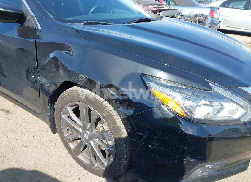 Photo 19 of 2018 Nissan Altima 2.5 SR (VIN 1N4AL3APXJC219854)