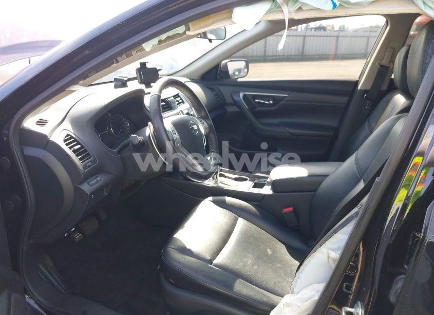 Photo 5 of 2018 Nissan Altima 2.5 SR (VIN 1N4AL3APXJC219854)