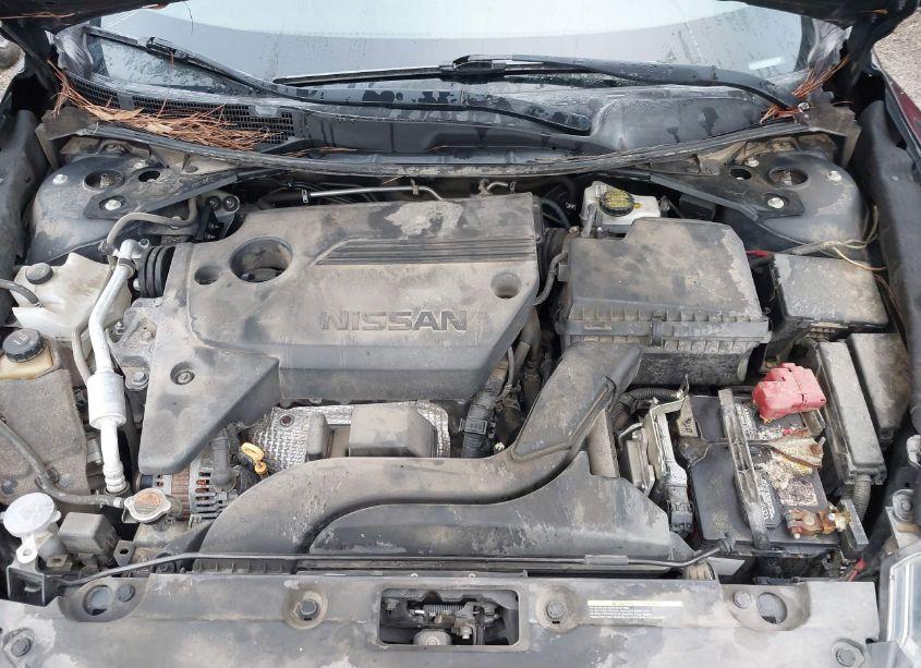 Photo 10 of 2018 Nissan Altima 2.5 SR (VIN 1N4AL3APXJC229137)