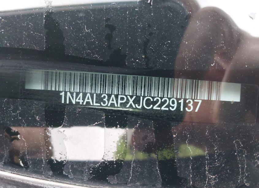 Photo 9 of 2018 Nissan Altima 2.5 SR (VIN 1N4AL3APXJC229137)