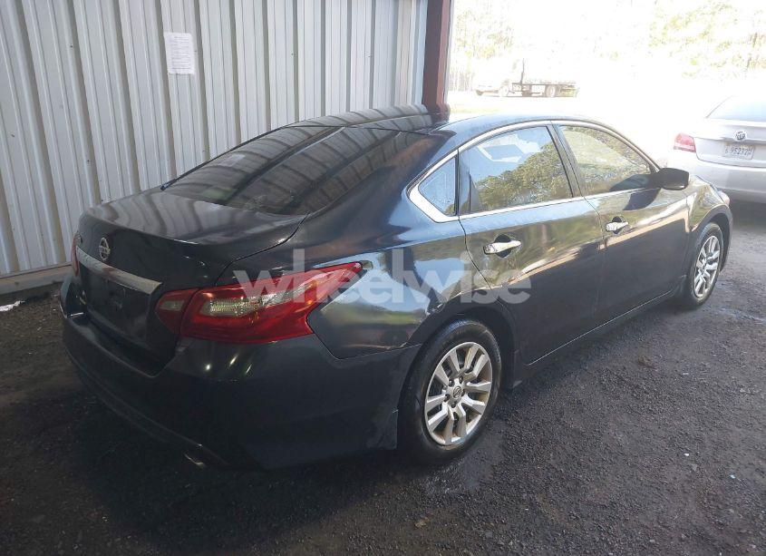 Photo 4 of 2018 Nissan Altima 2.5 S (VIN 1N4AL3APXJC270416)