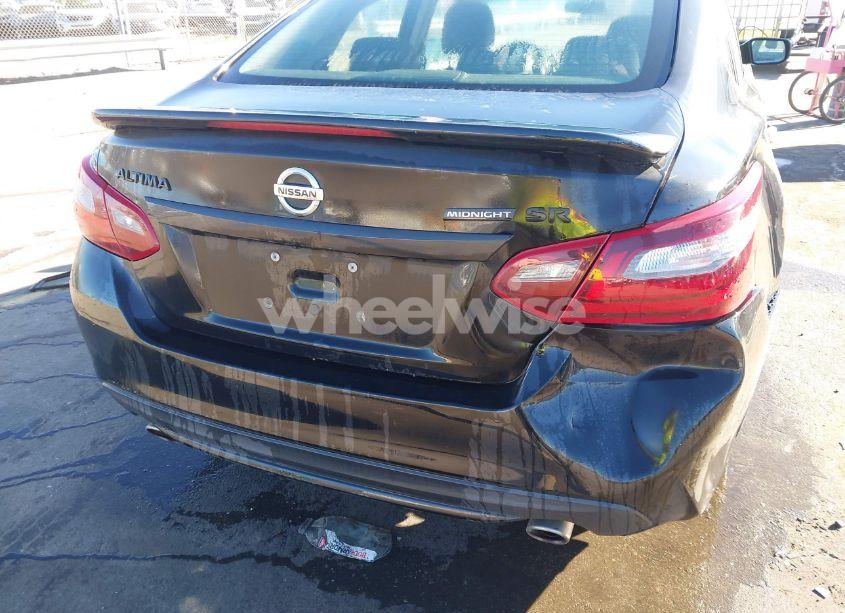 Photo 18 of 2018 Nissan Altima 2.5 SR (VIN 1N4AL3APXJC279178)