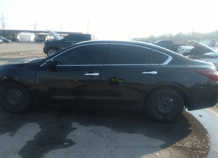 Photo 14 of 2018 Nissan Altima 2.5 S (VIN 1N4AL3APXJC280749)