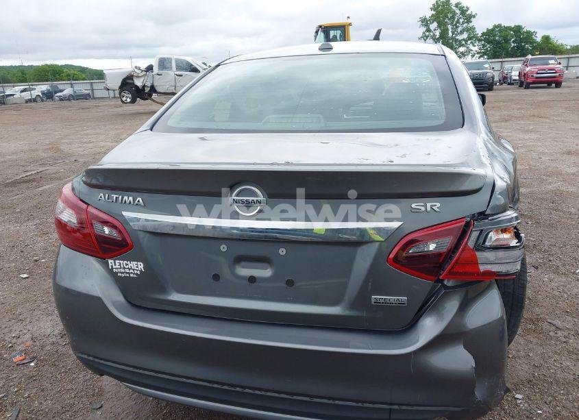 Photo 16 of 2018 Nissan Altima 2.5 SR (VIN 1N4AL3APXJC285515)