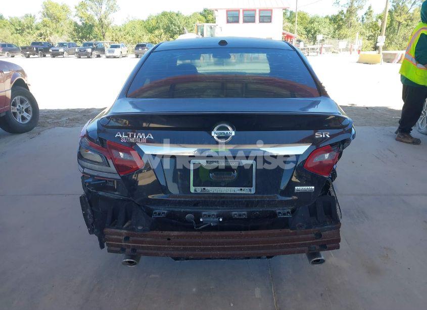 Photo 6 of 2018 Nissan Altima 2.5 SR (VIN 1N4AL3APXJC297759)