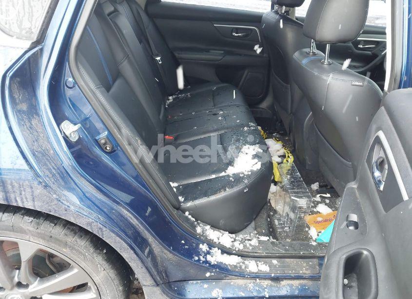 Photo 8 of 2018 Nissan Altima 2.5 SR (VIN 1N4AL3APXJC471345)