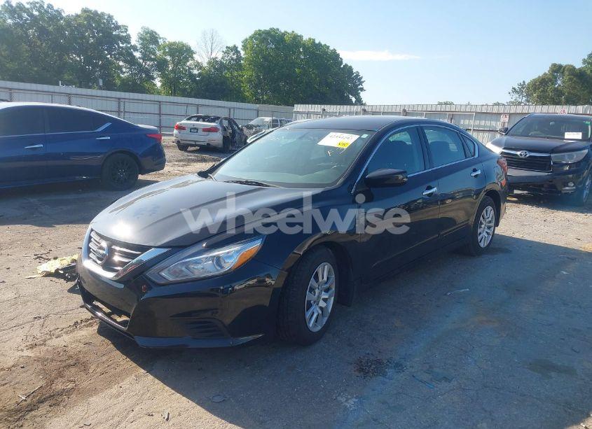 Photo 2 of 2018 Nissan Altima 2.5 S (VIN 1N4AL3APXJC477887)