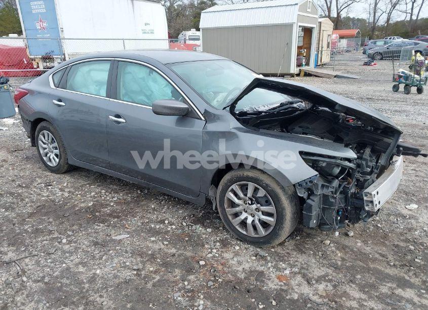 2018 Nissan Altima 2.5 S (VIN 1N4AL3APXJC479137) main photo