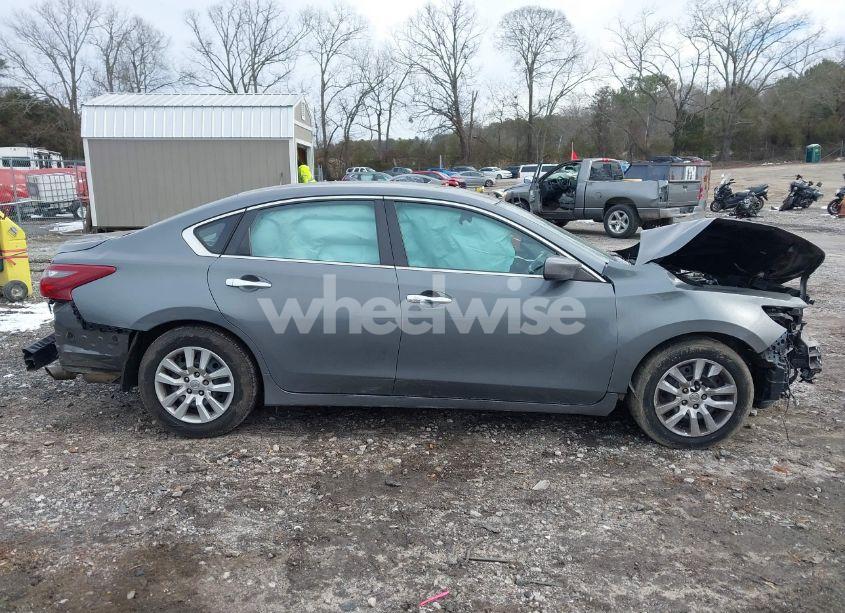 Photo 14 of 2018 Nissan Altima 2.5 S (VIN 1N4AL3APXJC479137)