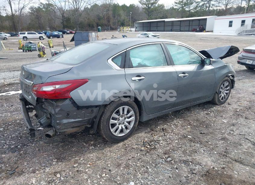 Photo 4 of 2018 Nissan Altima 2.5 S (VIN 1N4AL3APXJC479137)