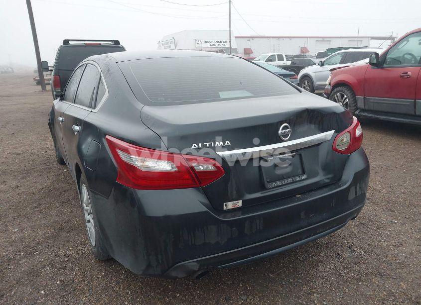 Photo 3 of 2018 Nissan Altima 2.5 S (VIN 1N4AL3APXJC479543)