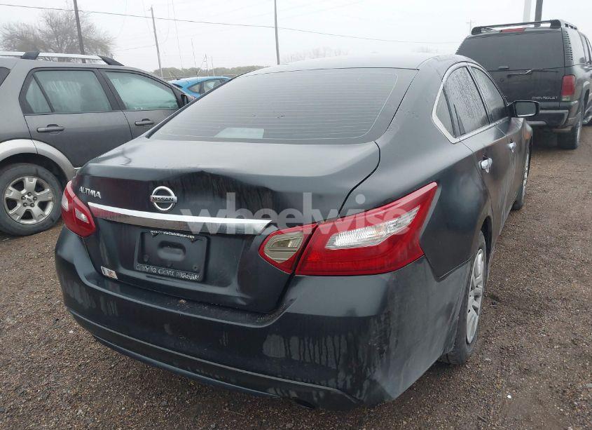 Photo 4 of 2018 Nissan Altima 2.5 S (VIN 1N4AL3APXJC479543)