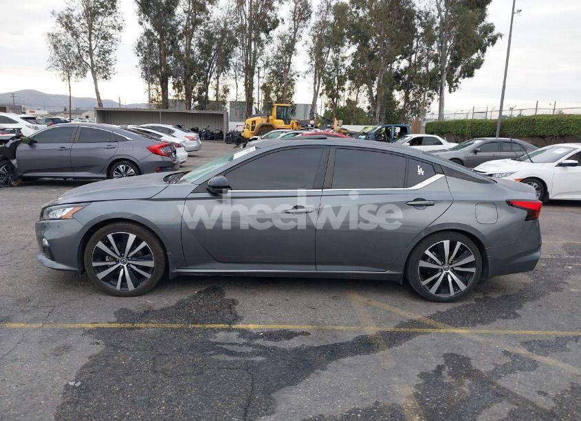 Photo 13 of 2022 Nissan Altima SR VC-TURBO FWD (VIN 1N4AL4CV1NN335911)