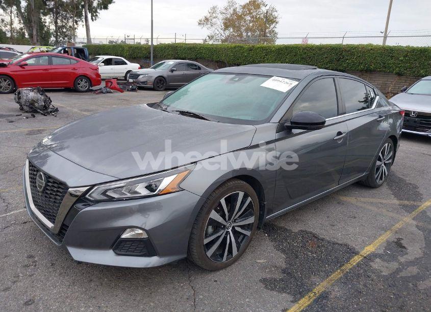 Photo 2 of 2022 Nissan Altima SR VC-TURBO FWD (VIN 1N4AL4CV1NN335911)