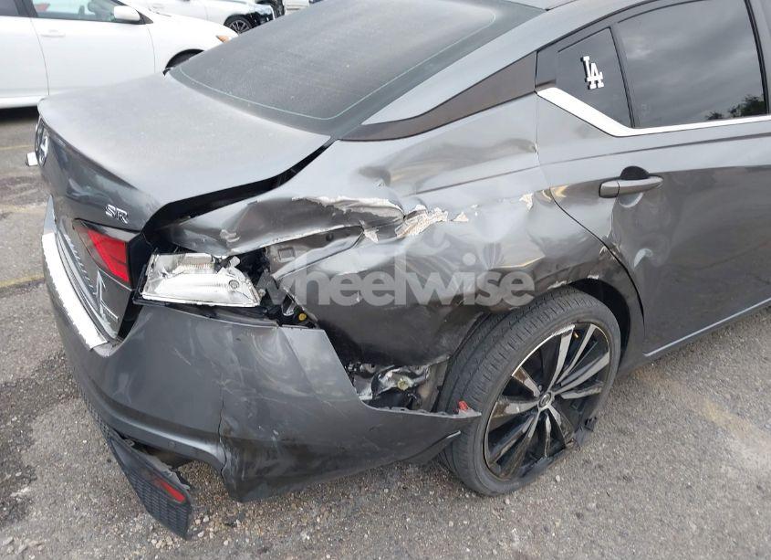 Photo 6 of 2022 Nissan Altima SR VC-TURBO FWD (VIN 1N4AL4CV1NN335911)