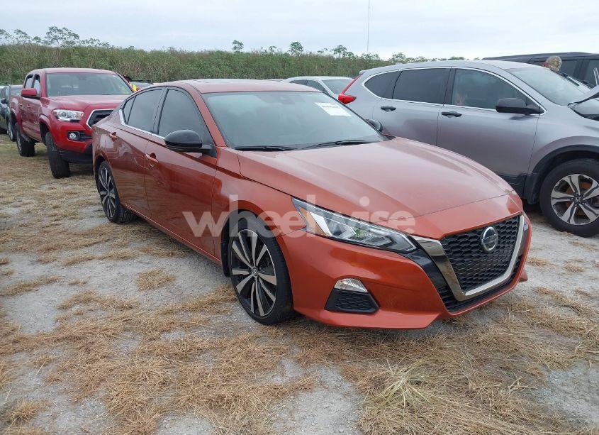 2022 Nissan Altima SR VC-TURBO FWD (VIN 1N4AL4CV1NN349789) main photo