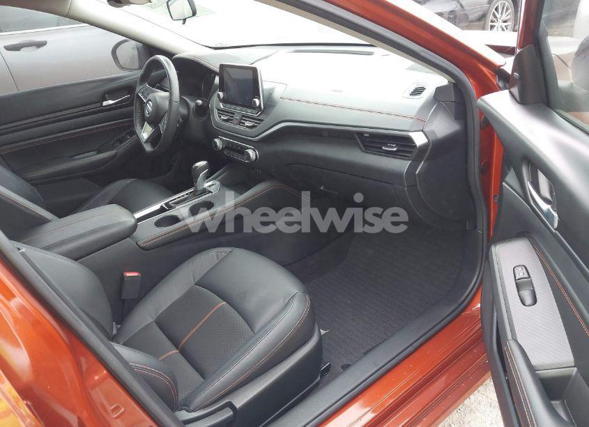 Photo 5 of 2022 Nissan Altima SR VC-TURBO FWD (VIN 1N4AL4CV1NN349789)