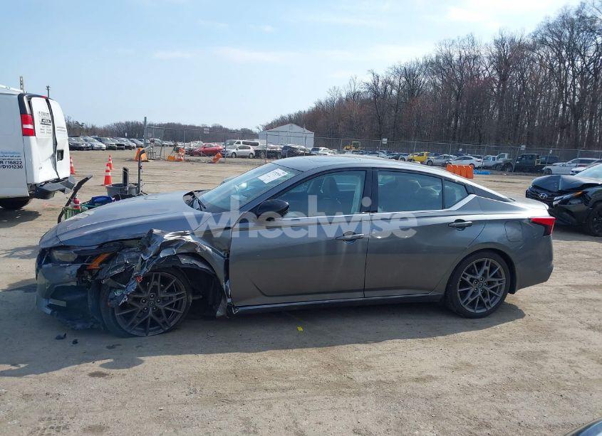 Photo 14 of 2023 Nissan Altima SR VC-TURBO FWD (VIN 1N4AL4CV1PN366157)