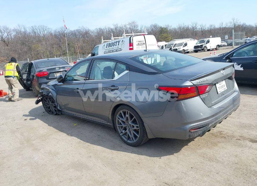 Photo 3 of 2023 Nissan Altima SR VC-TURBO FWD (VIN 1N4AL4CV1PN366157)