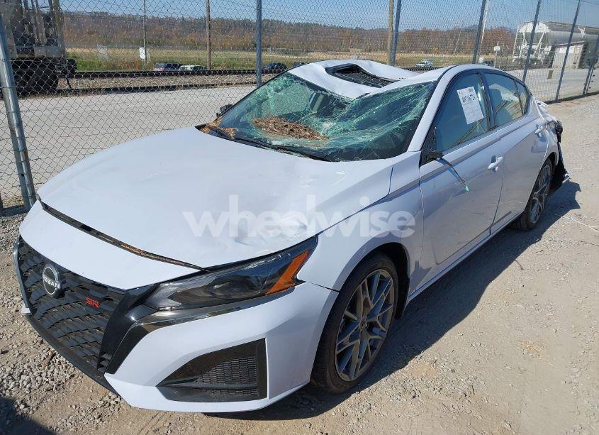 Photo 2 of 2024 Nissan Altima SR VC-TURBO FWD (VIN 1N4AL4CV1RN426358)