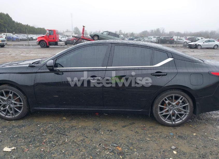 Photo 15 of 2023 Nissan Altima SR VC-TURBO FWD (VIN 1N4AL4CV2PN345382)